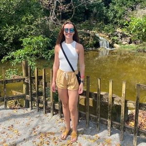 Meet your Posher, Jessica